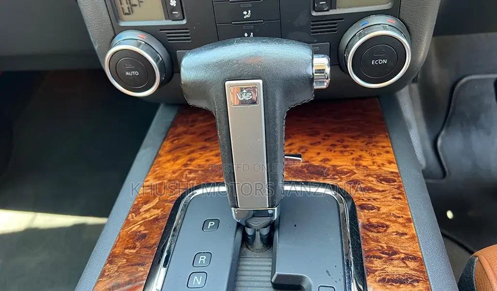 Volkswagen Touareg 2006 Black