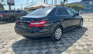 Mercedes-Benz E250 2010 Black