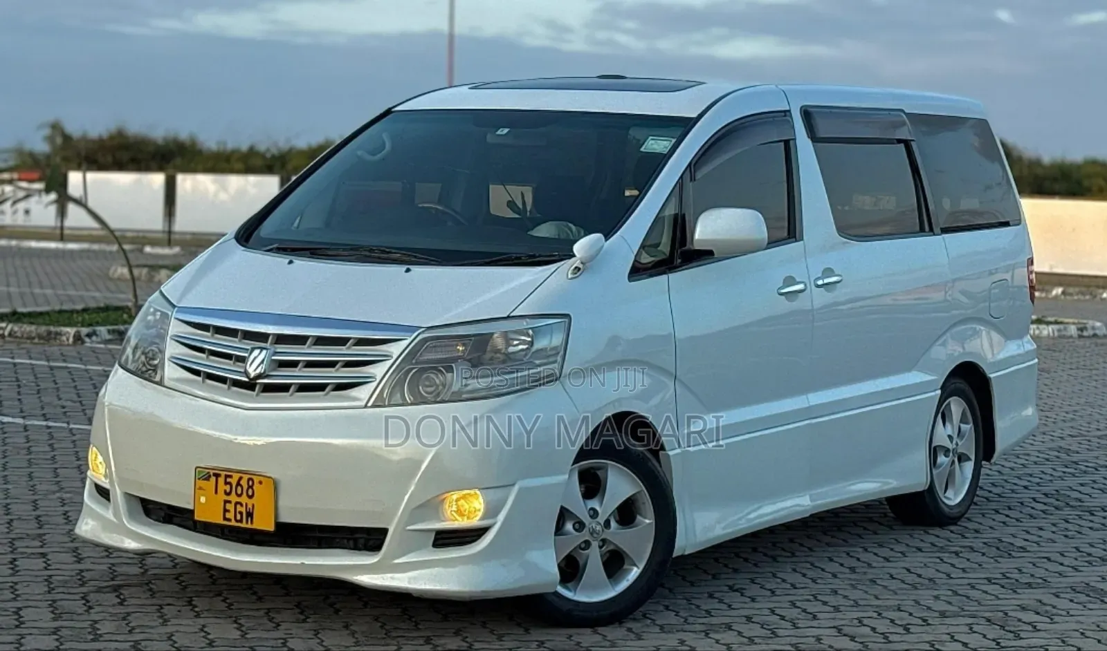 Toyota Alphard 2008 White