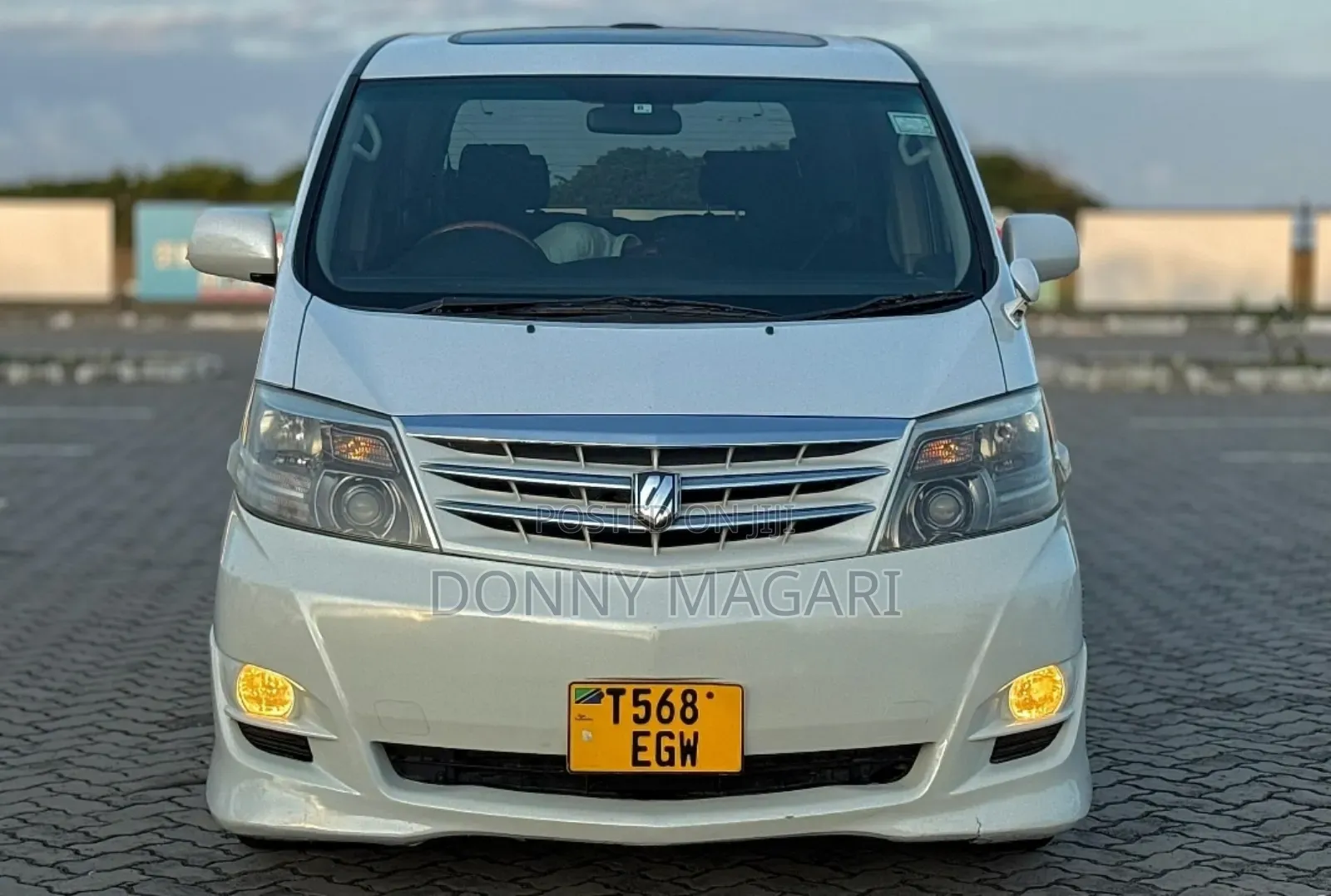Toyota Alphard 2008 White