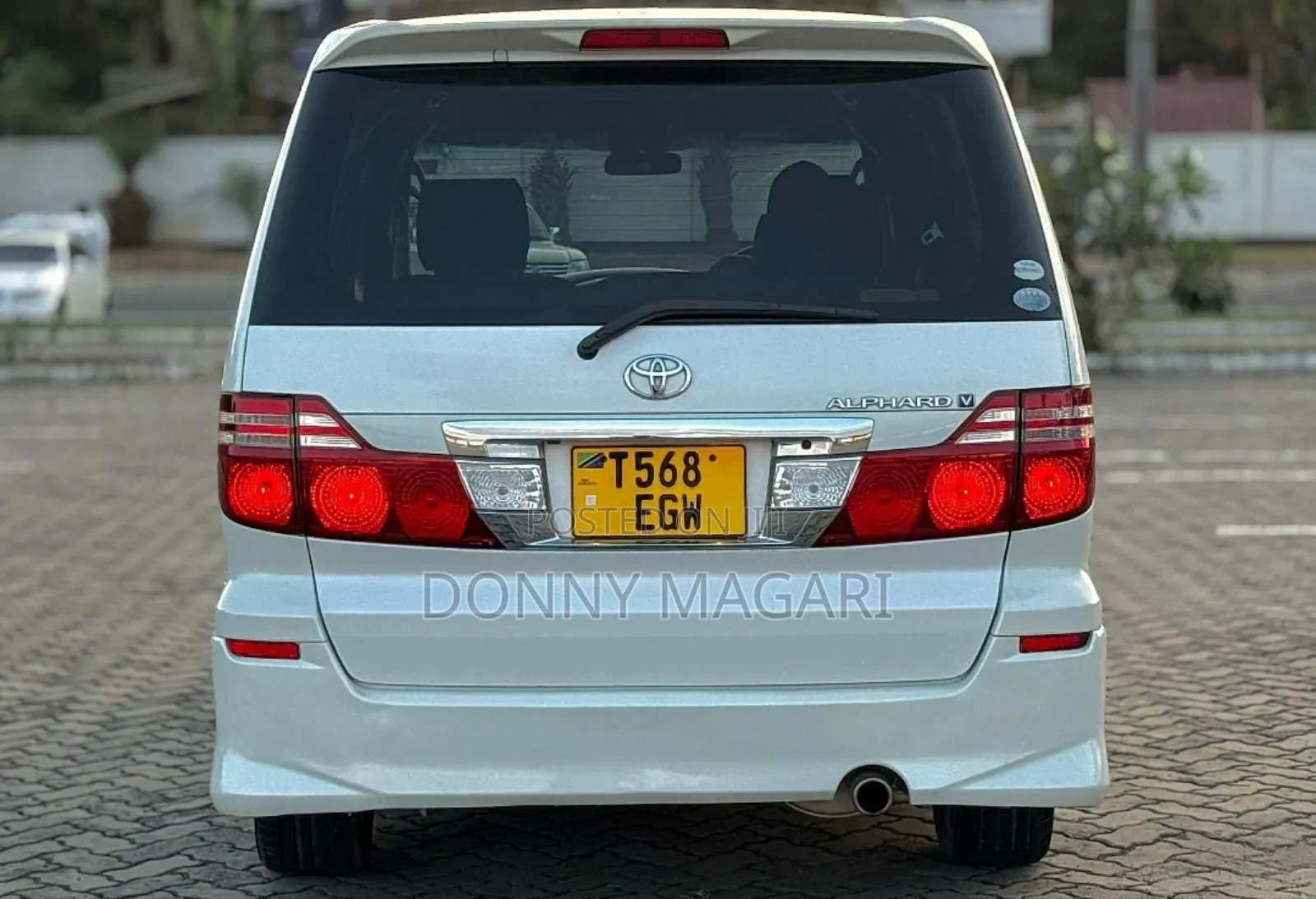 Toyota Alphard 2008 White