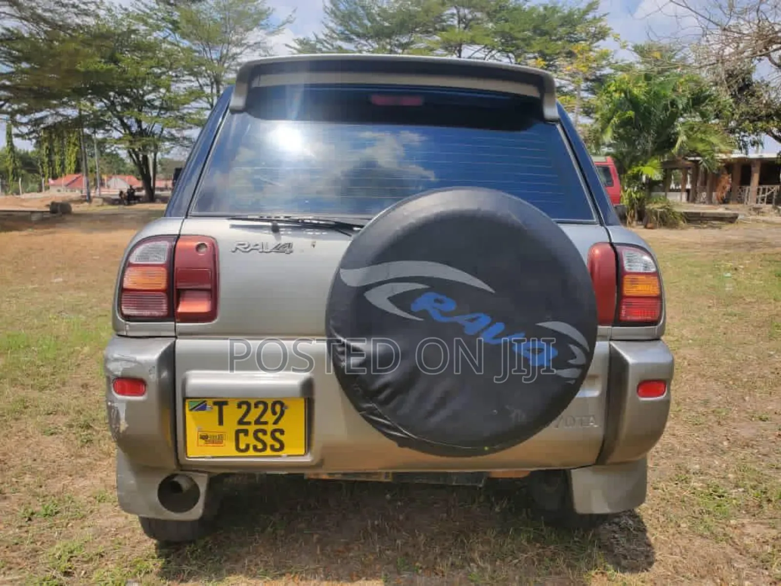 Toyota RAV4 1999 Gray