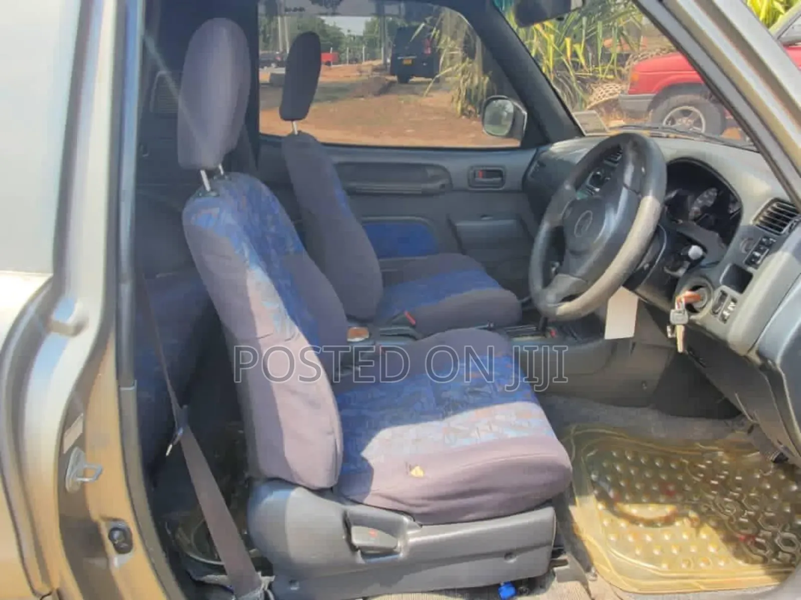Toyota RAV4 1999 Gray