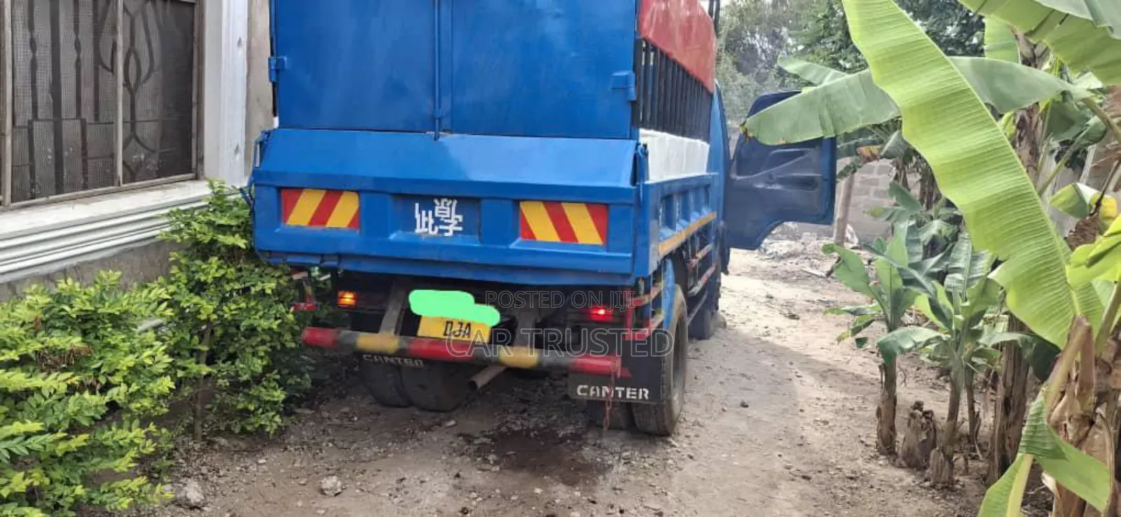 Mitsubishi Canter