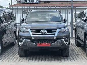 Toyota Fortuner 2019