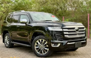 Toyota Land Cruiser 2023 Black