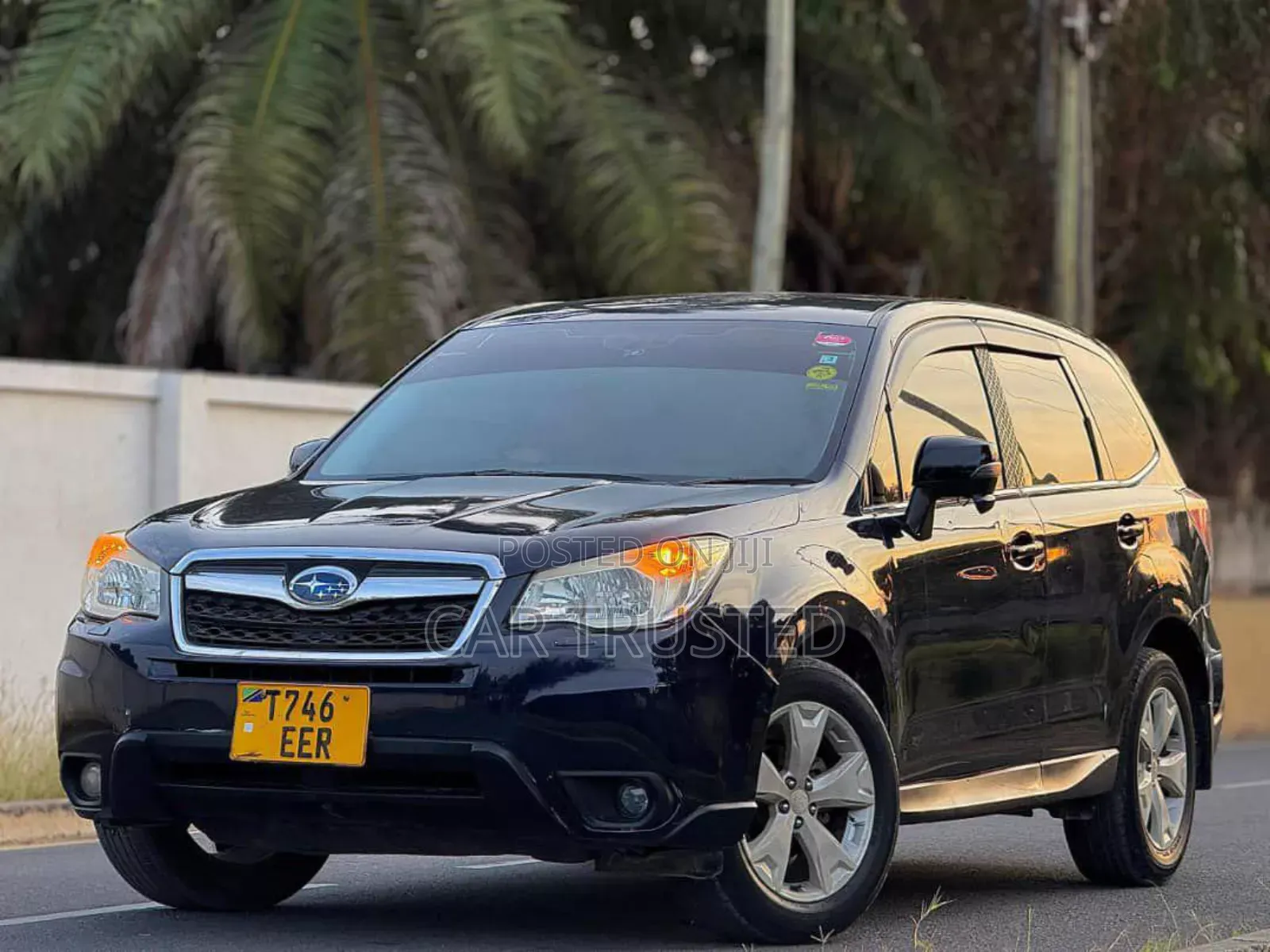 Subaru Forester 2.0XT Premium 4dr SUV AWD (2.0L 4cyl Turbo CVT) 2014
