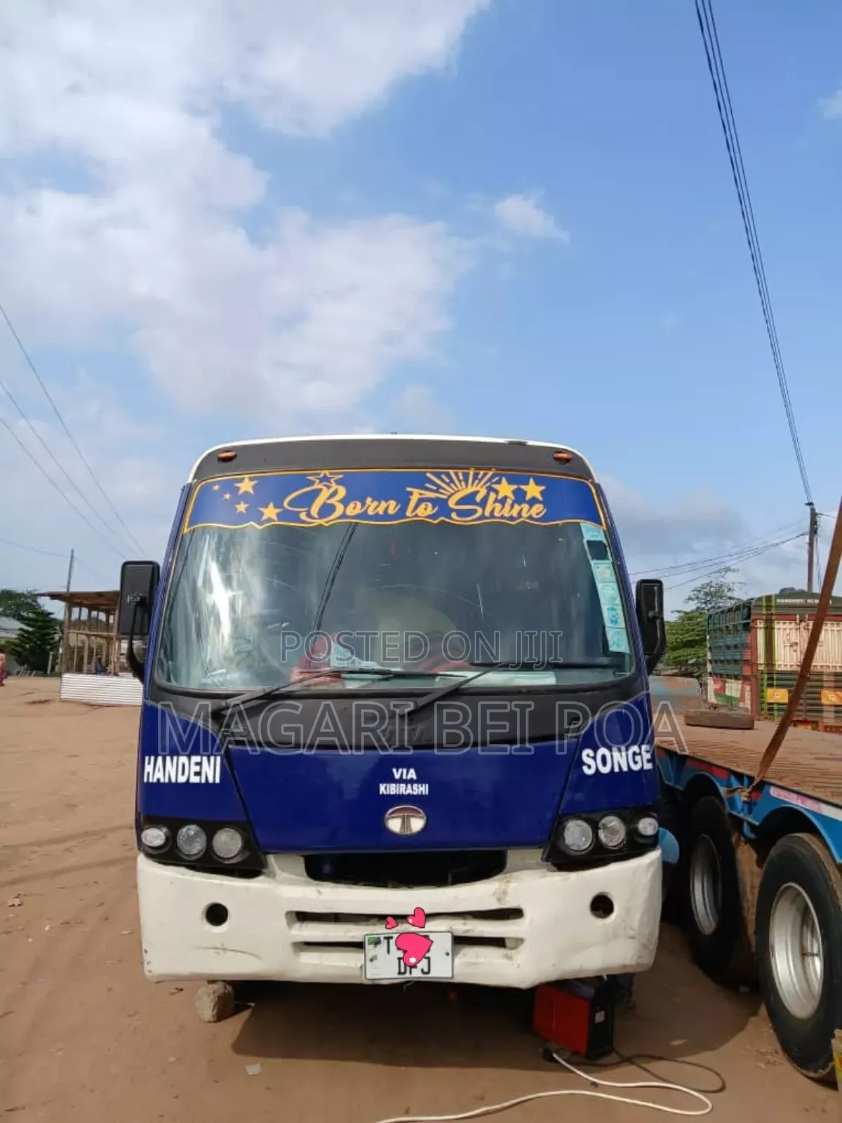 Tata Starbus Ultra Skool 2000 Blue