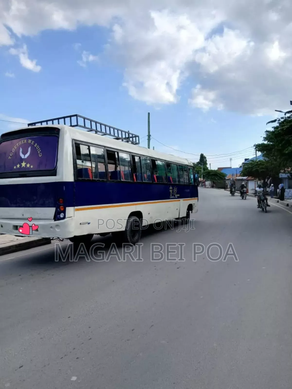 Tata Starbus Ultra Skool 2000 Blue