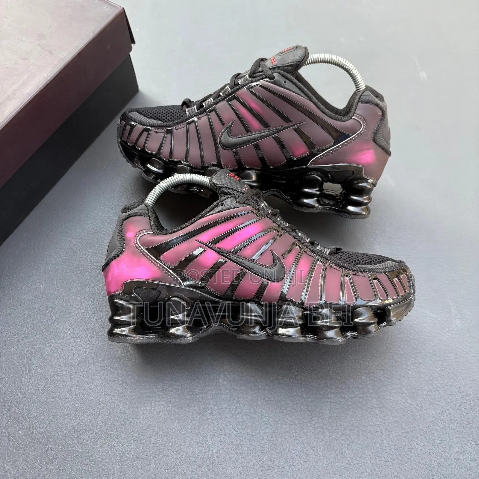 Nike Shox 2025 Full Box