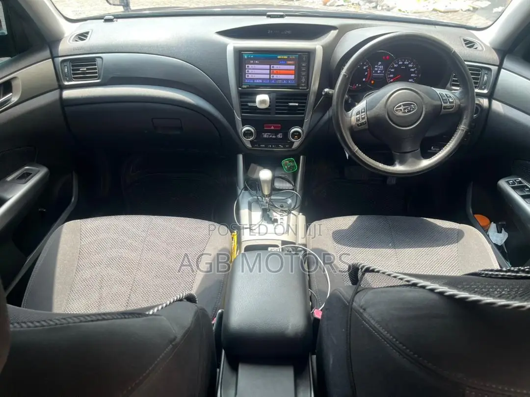 Subaru Forester 2012 Black