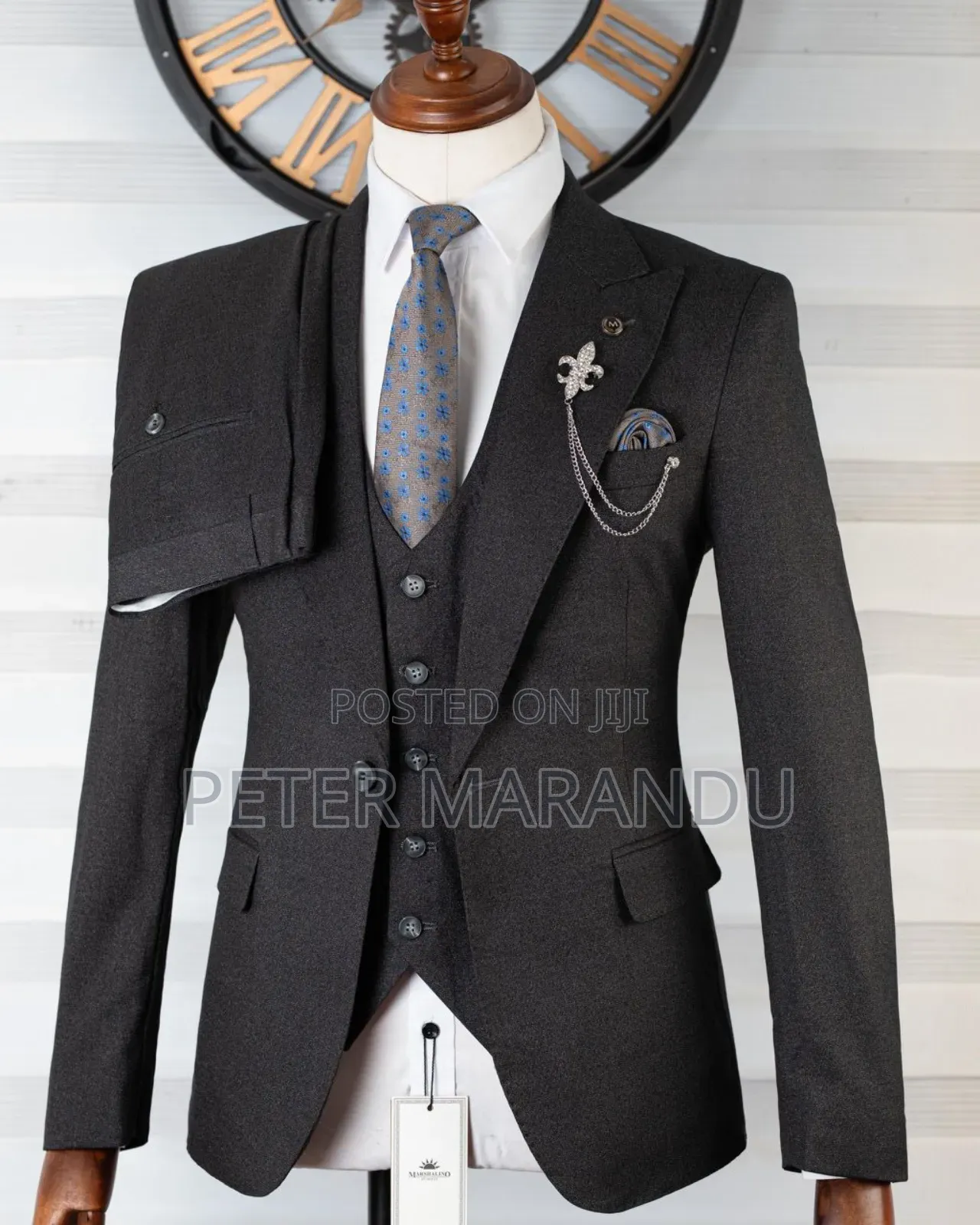 Classic Mens Suits /Suti Kali Za Kiume Na Kali Sana
