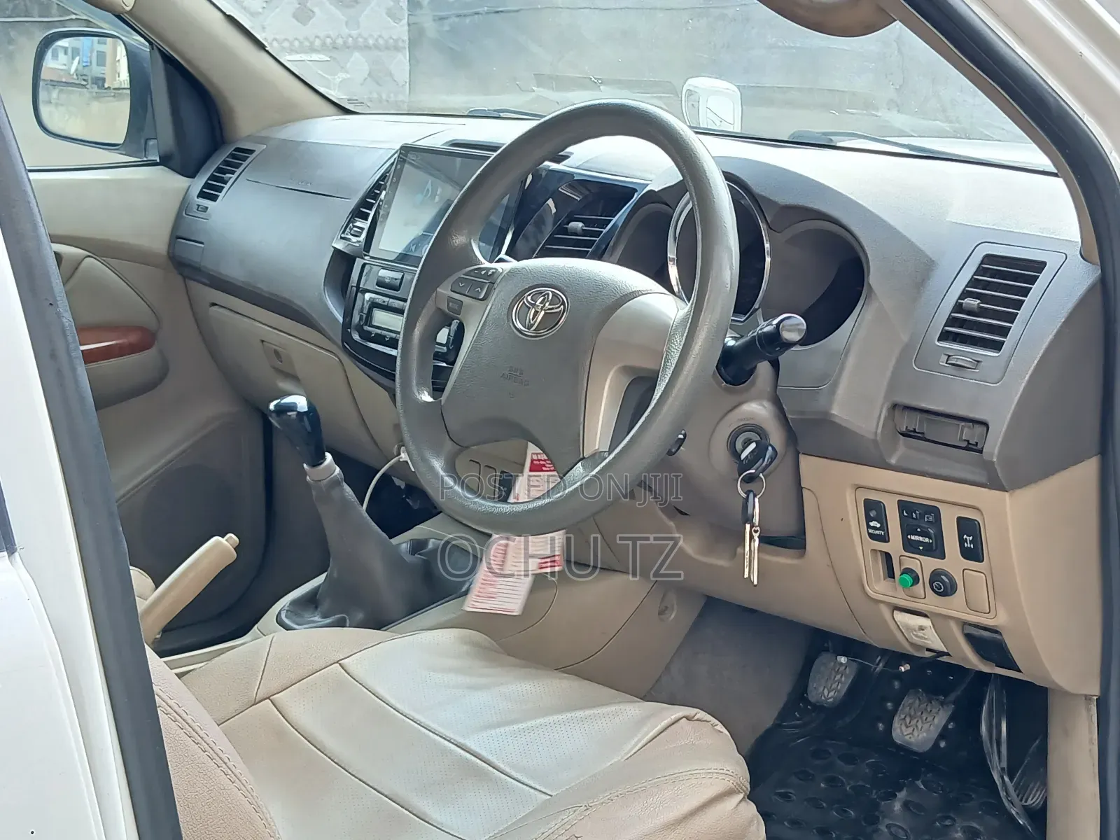 Toyota Fortuner 2009 White