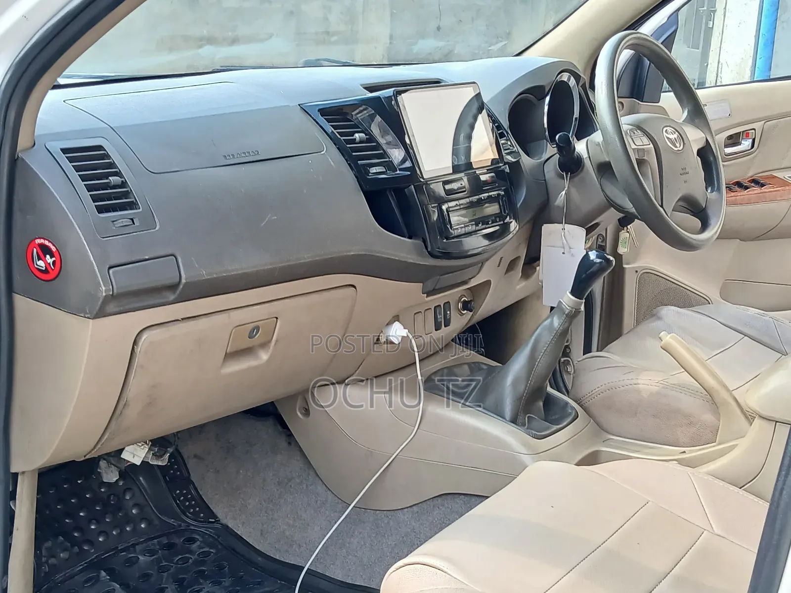 Toyota Fortuner 2009 White