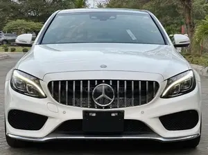 Mercedes-Benz C200 2014 White