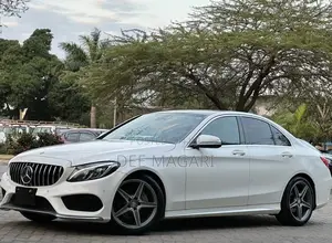 Mercedes-Benz C200 2014 White
