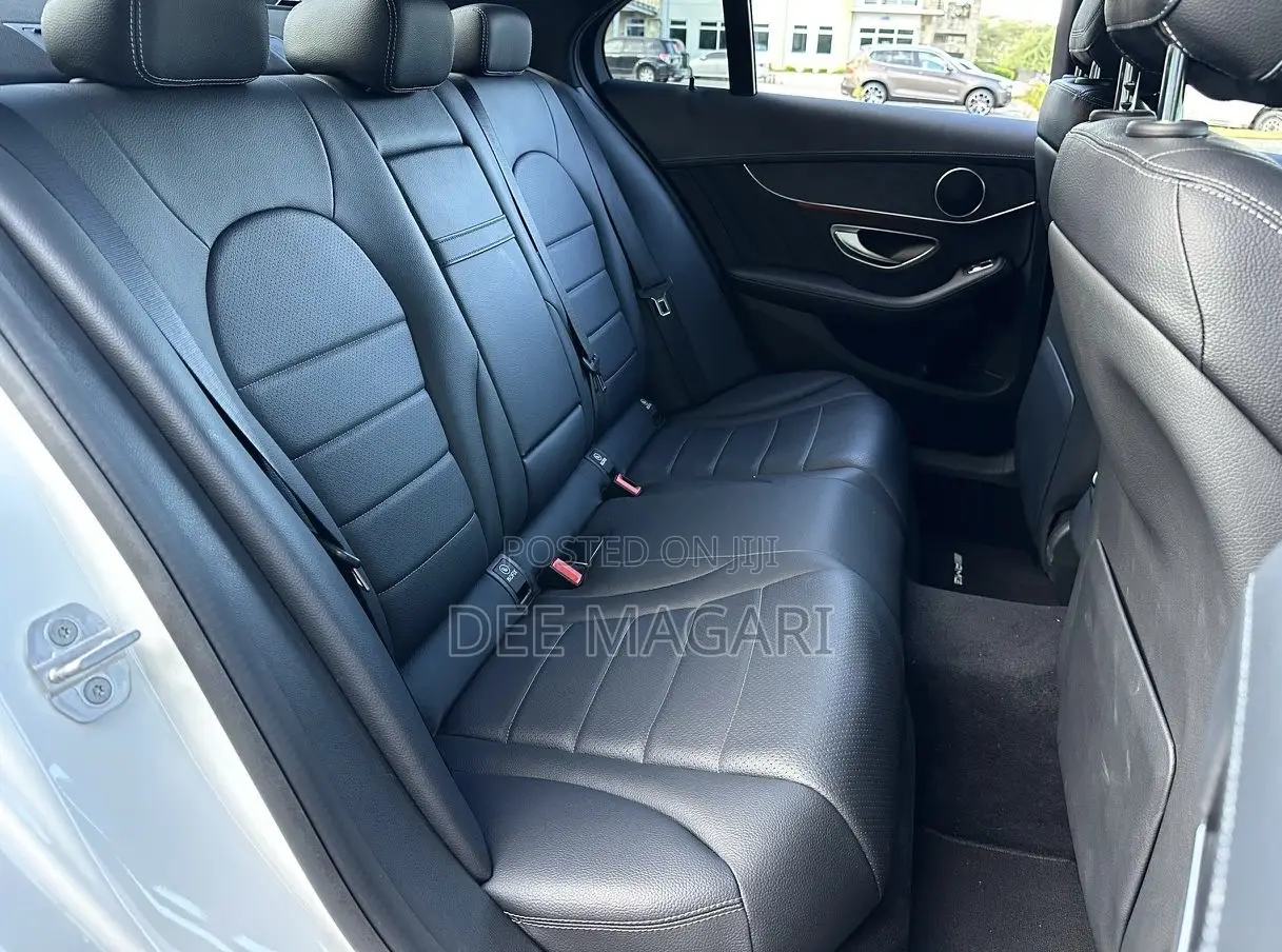 Mercedes-Benz C200 2014 White