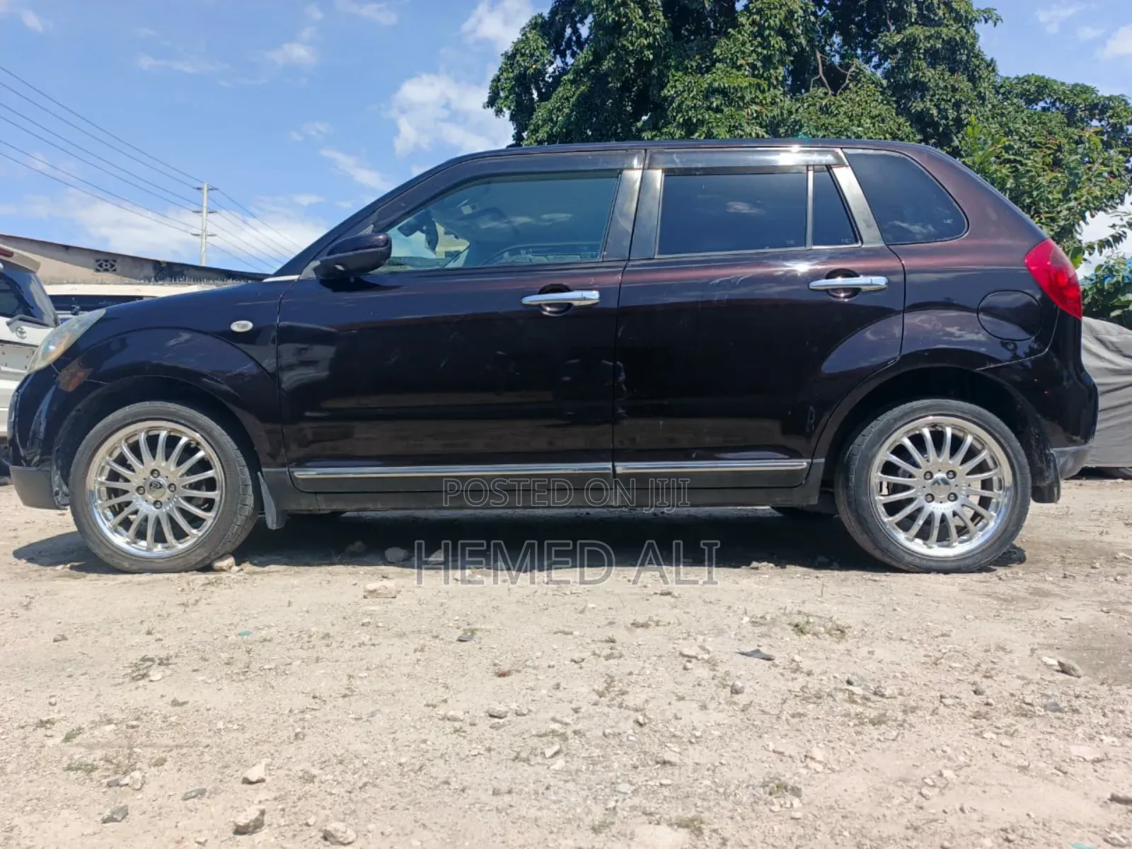 Mazda Verisa 2008 Brown