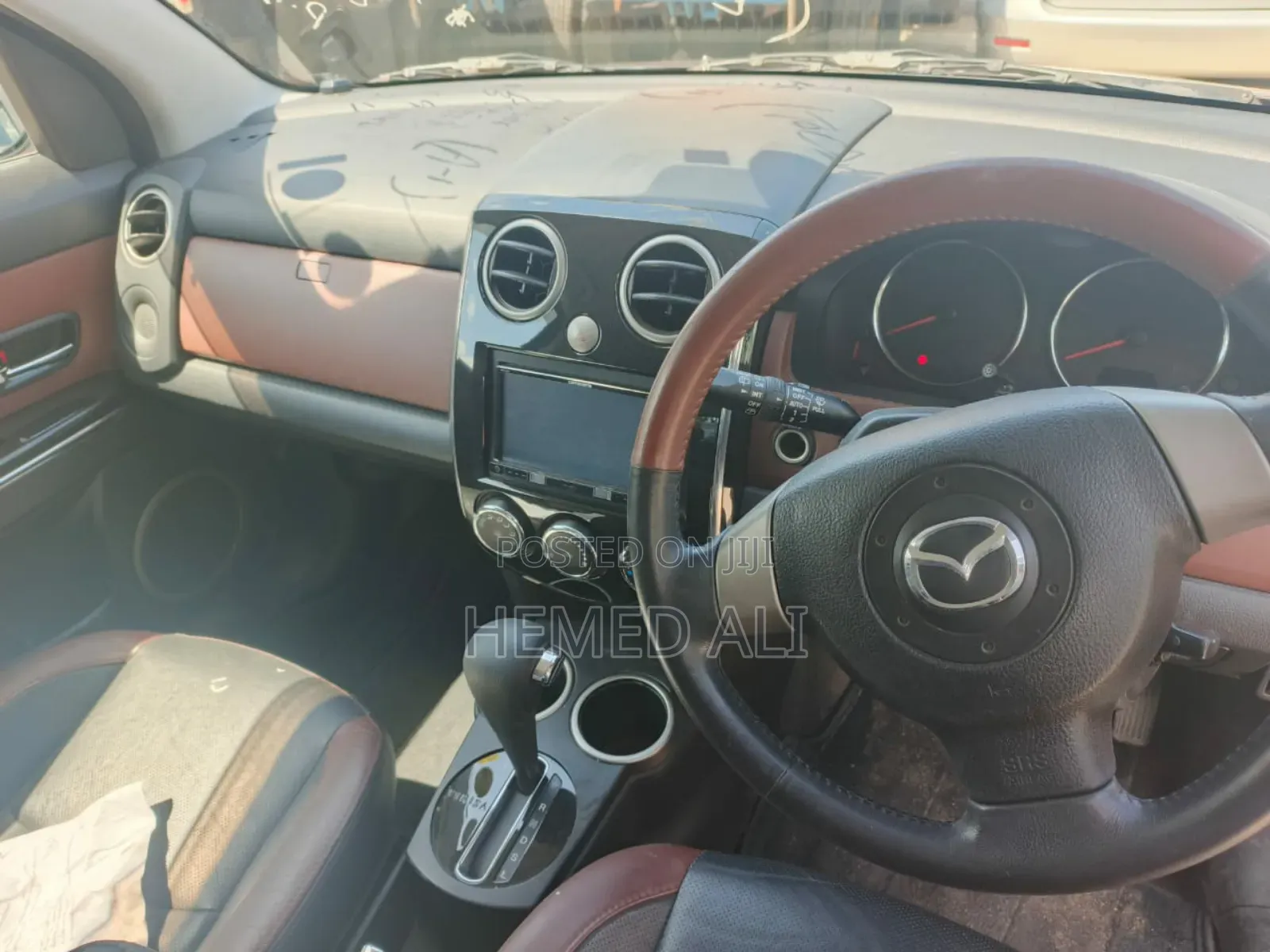 Mazda Verisa 2008 Brown