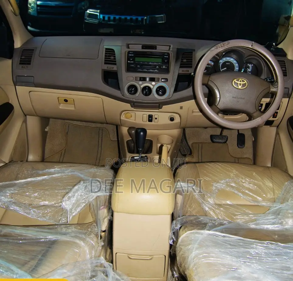 Toyota Hilux 3.0 D-4D Double Cab 4x4 Raider 2006 Black