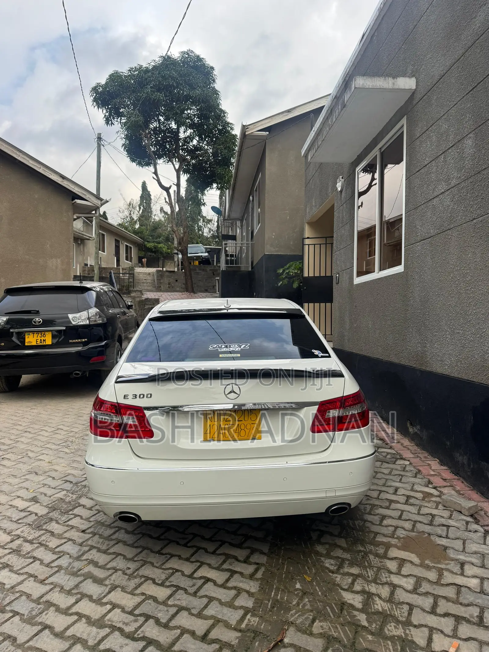 Mercedes-Benz E300 2011 White