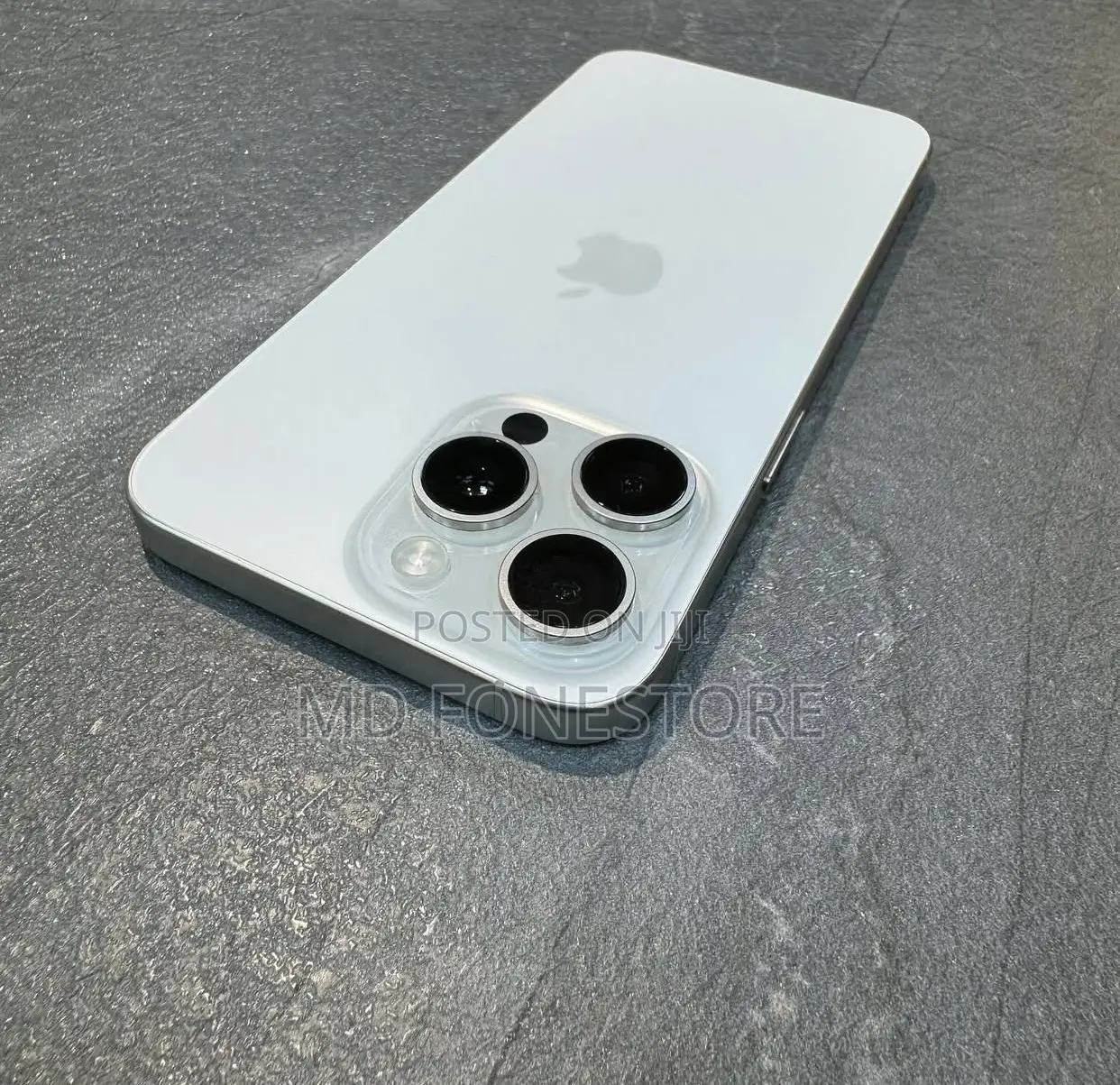 New Apple iPhone 15 Pro Max 256 GB White