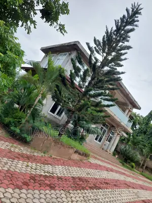 7bdrm House in Goba for sale
