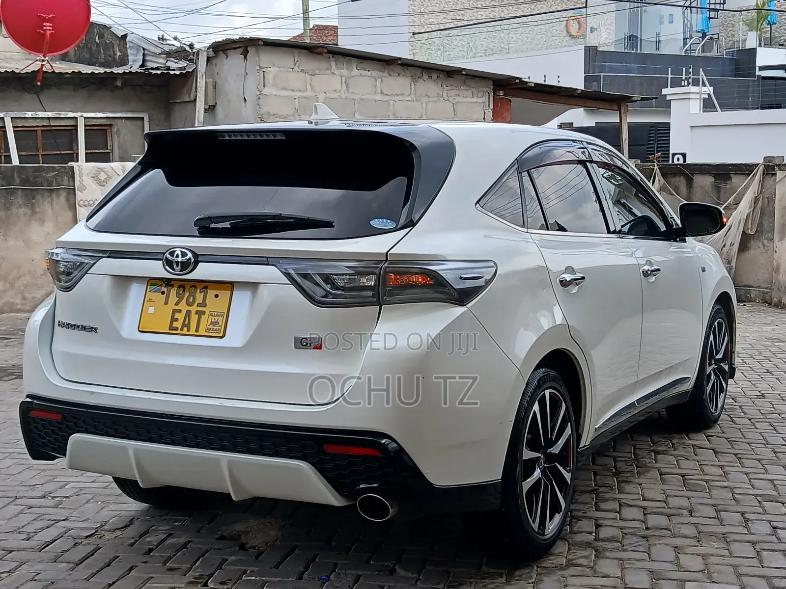 Toyota Harrier 2016 White
