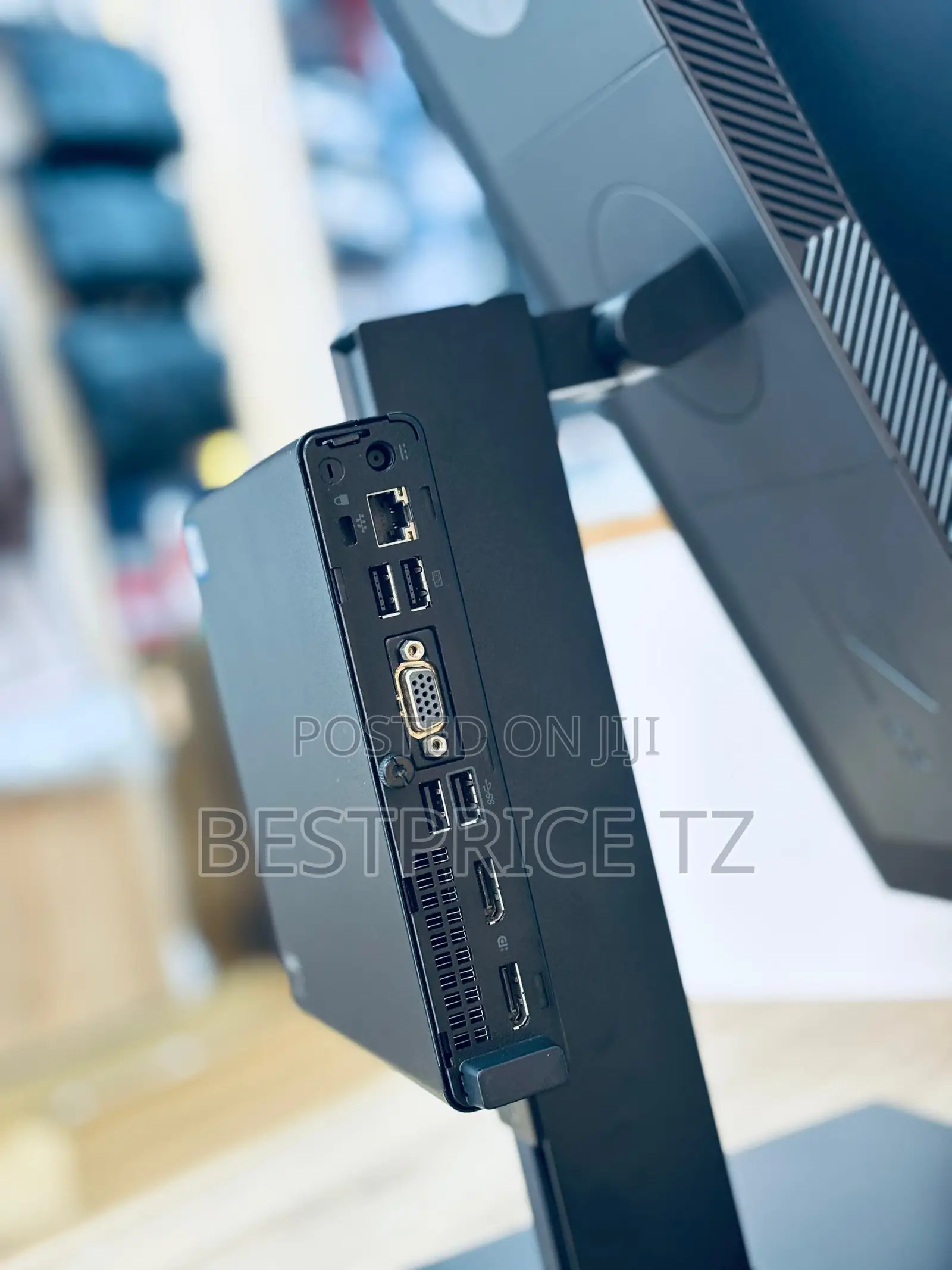 Desktop Computer HP EliteOne 800 8GB Intel Core I3 HDD+SSD 500GB
