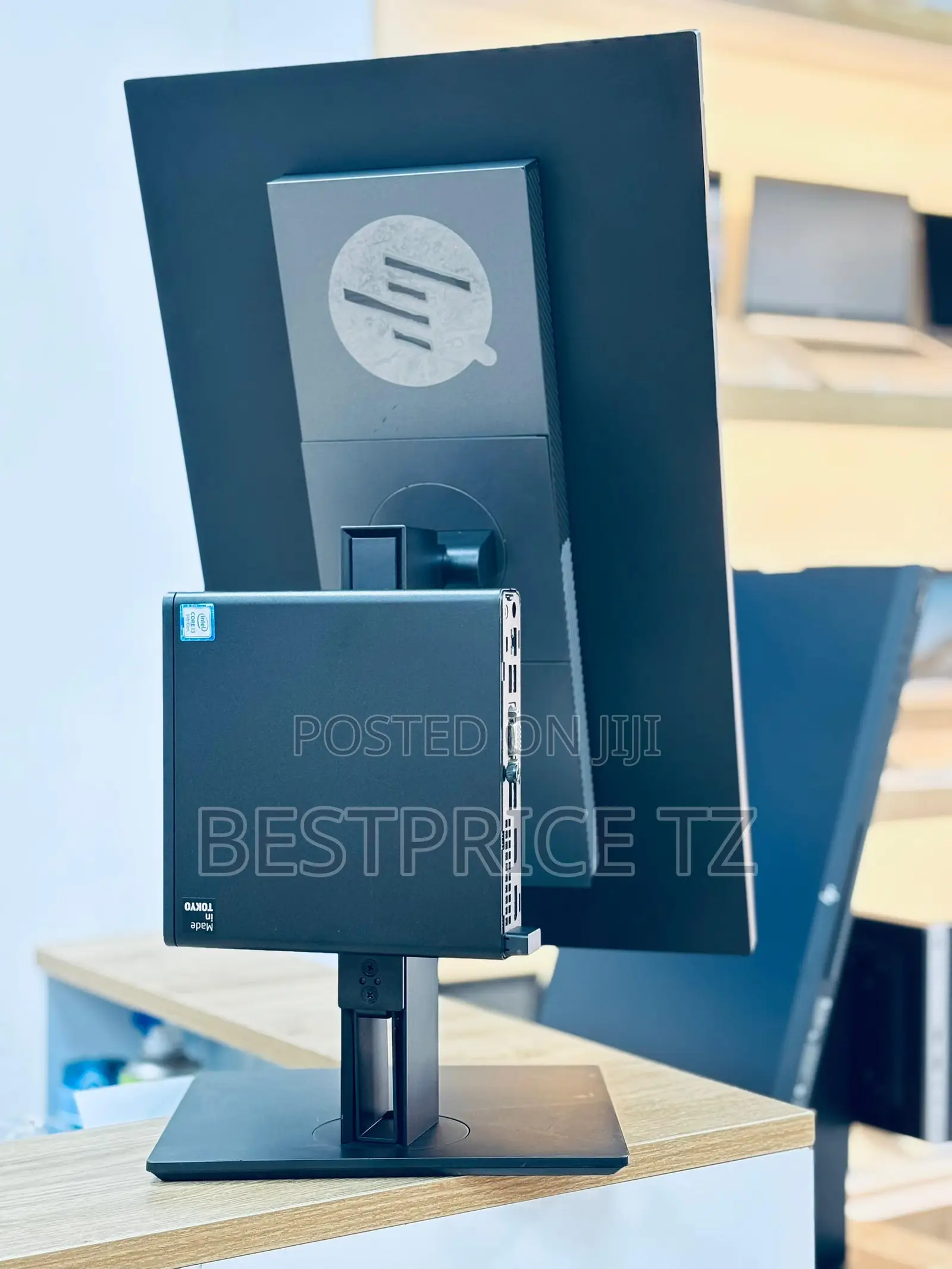 Desktop Computer HP EliteOne 800 8GB Intel Core I3 HDD+SSD 500GB