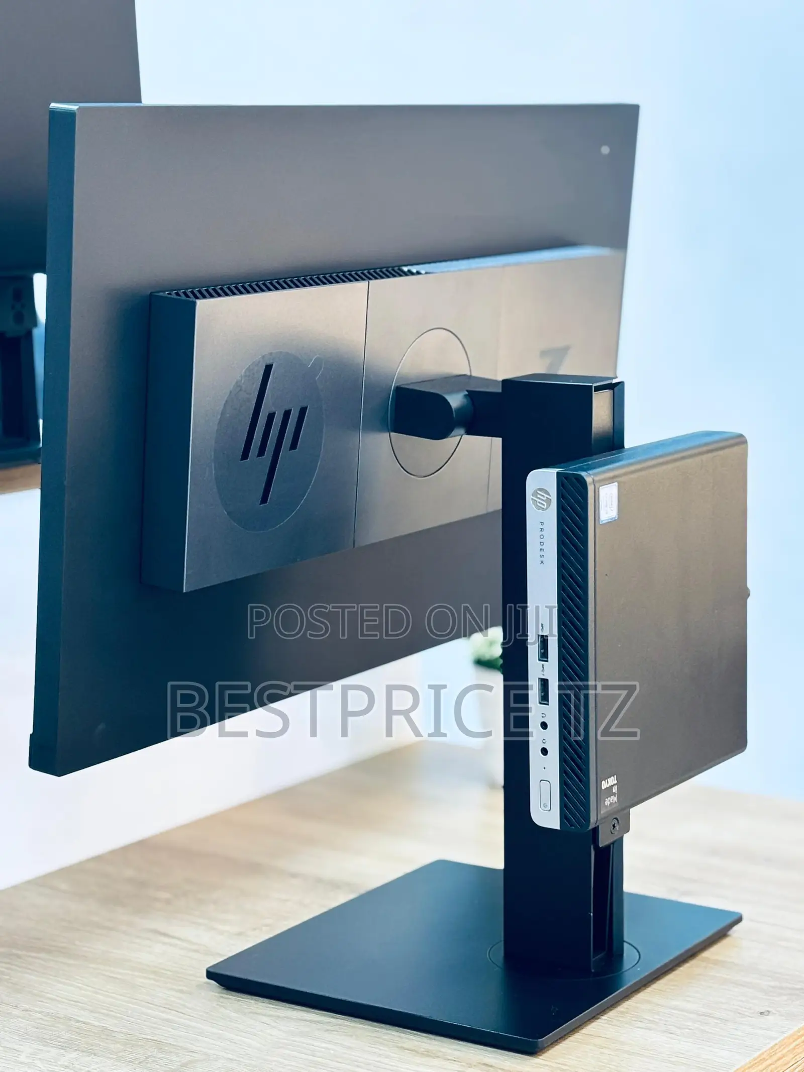 Desktop Computer HP EliteOne 800 8GB Intel Core I3 HDD+SSD 500GB