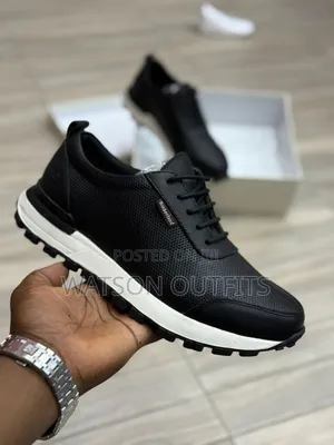 Sneaker Shoes or Viatu Official or Leather Shoes Very Best