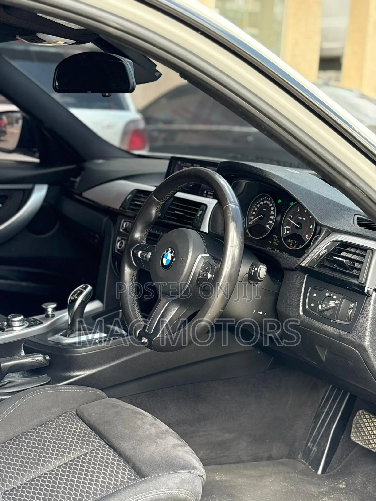BMW 3 Series 2012 White