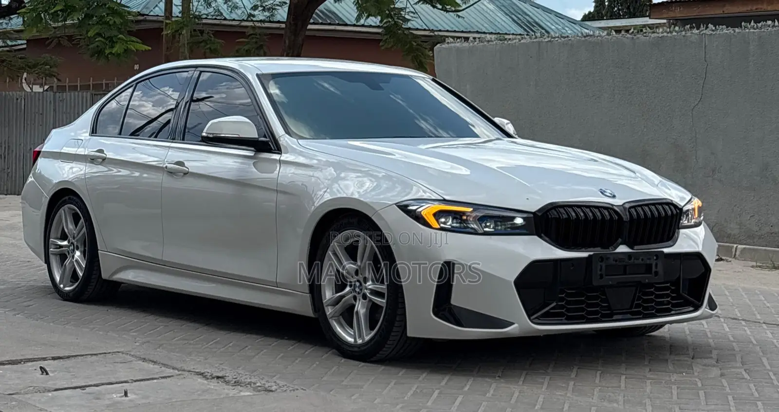 BMW 3 Series 2012 White