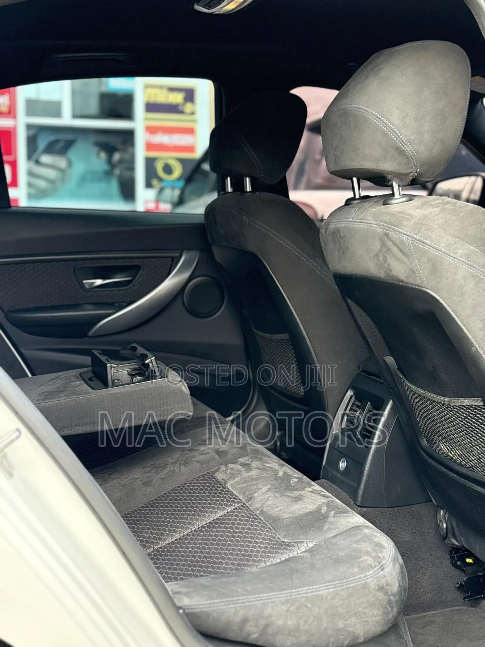 BMW 3 Series 2012 White