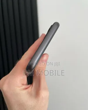 New Apple iPhone 11 256 GB