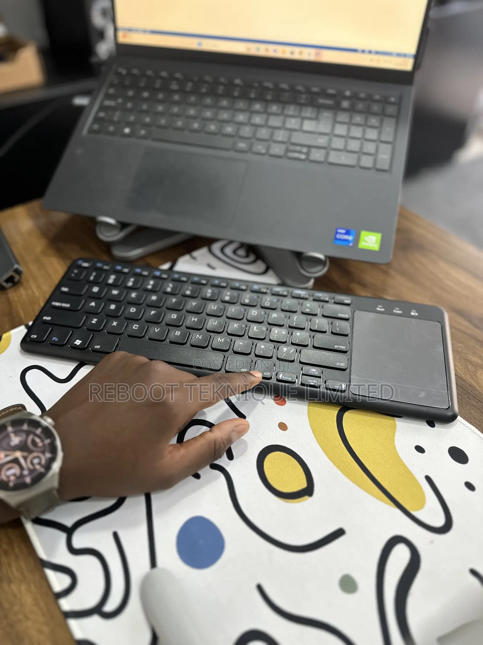 Wireless Keyboard With Touch Pad