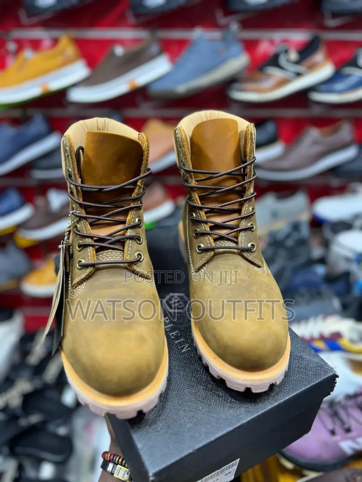 Boots or Buti Well Coloured and Designed