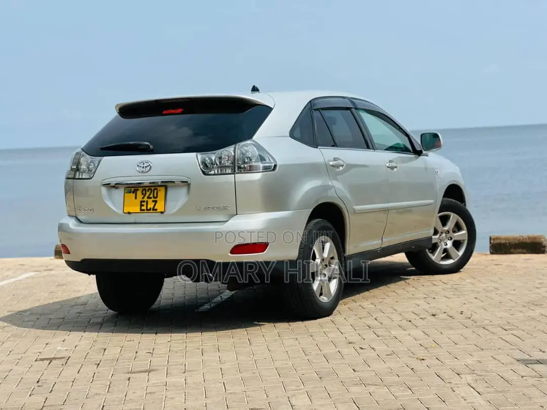 Toyota Harrier 2003 Silver