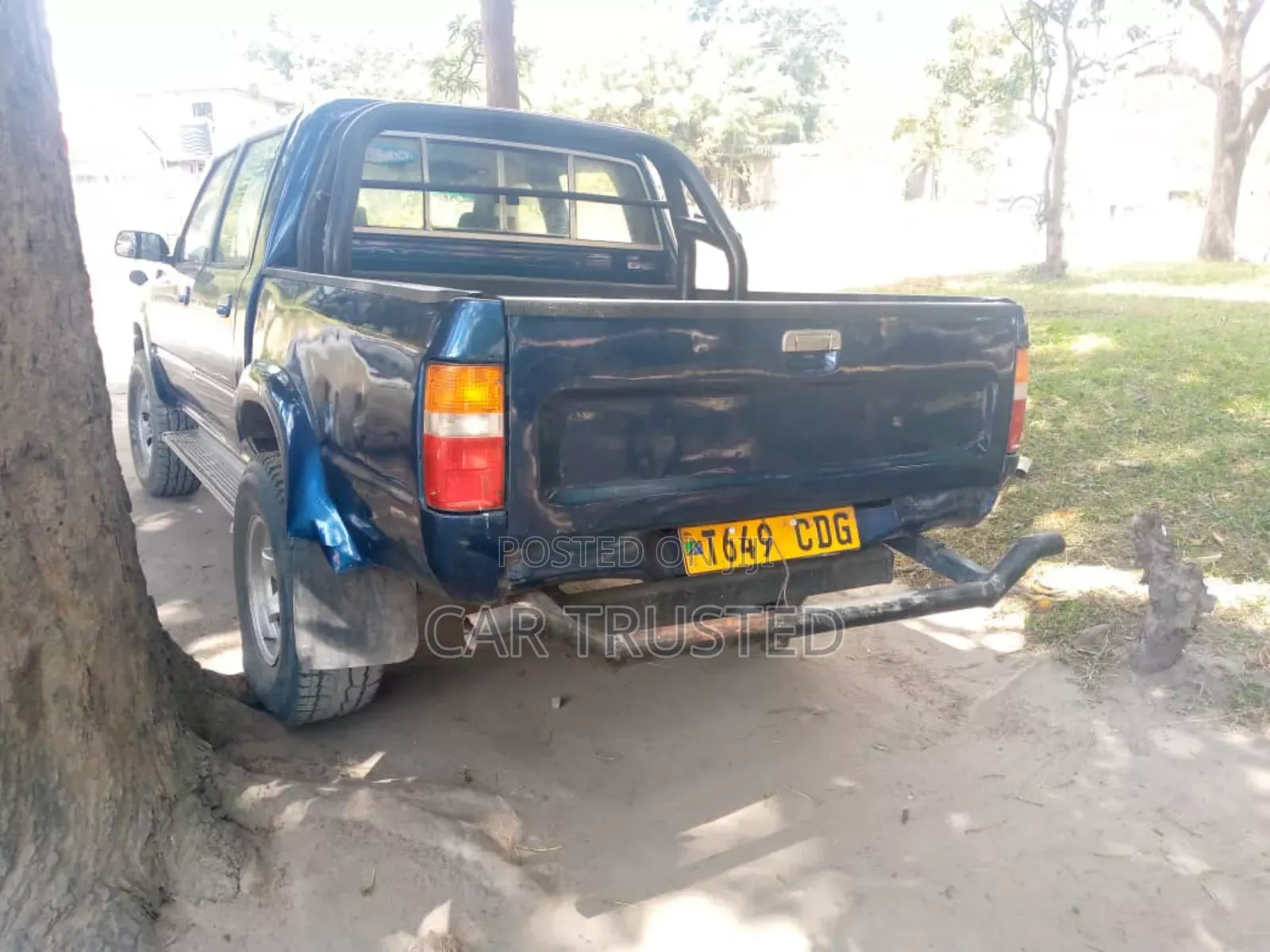 Toyota Hilux 1998 Black