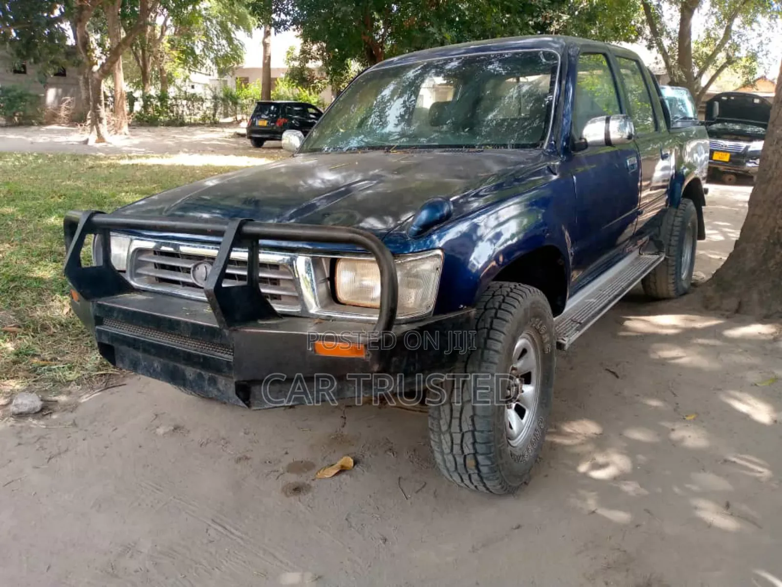 Toyota Hilux 1998 Black