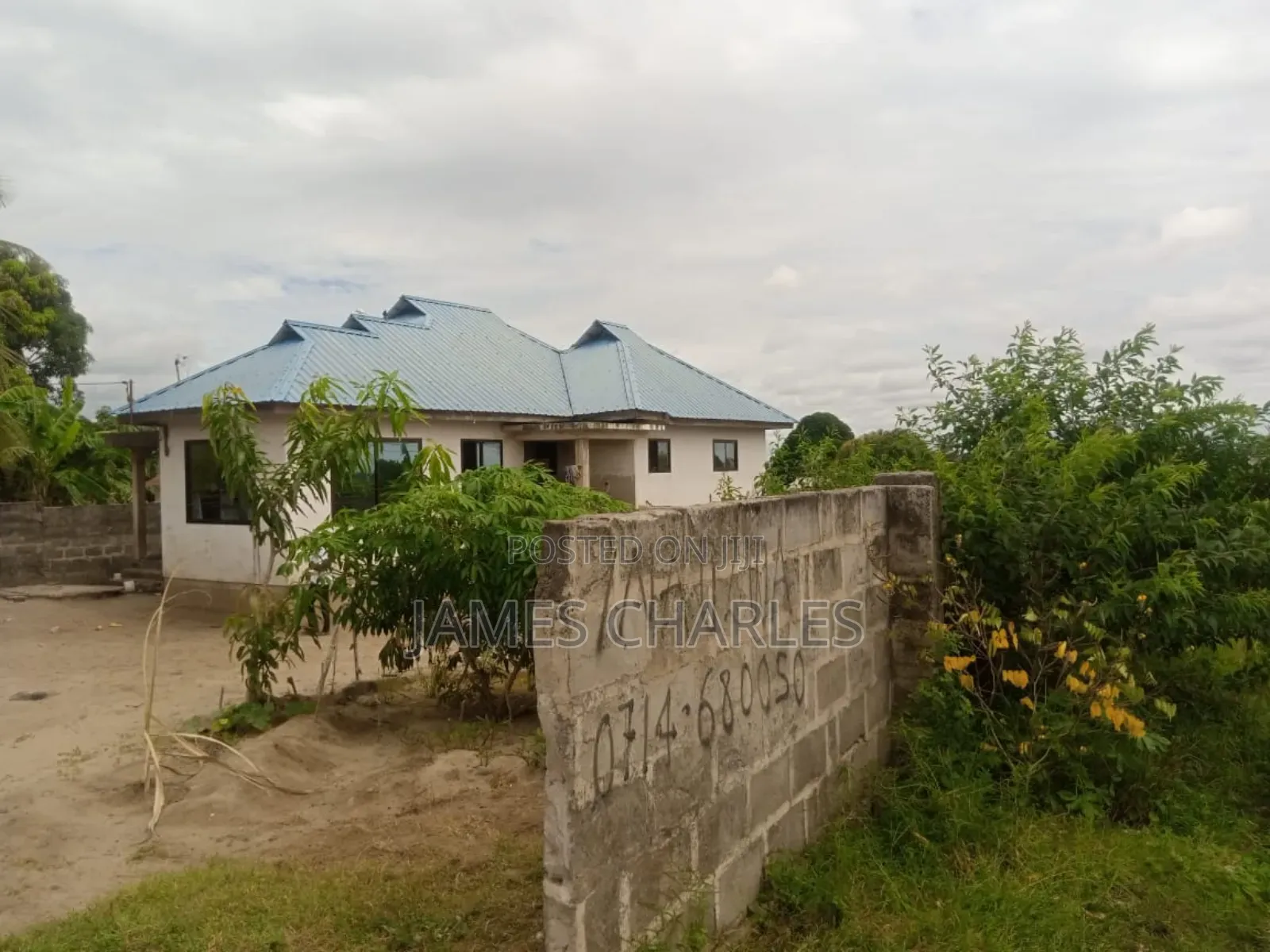 4bdrm House in Kigamboni Toangoma for sale