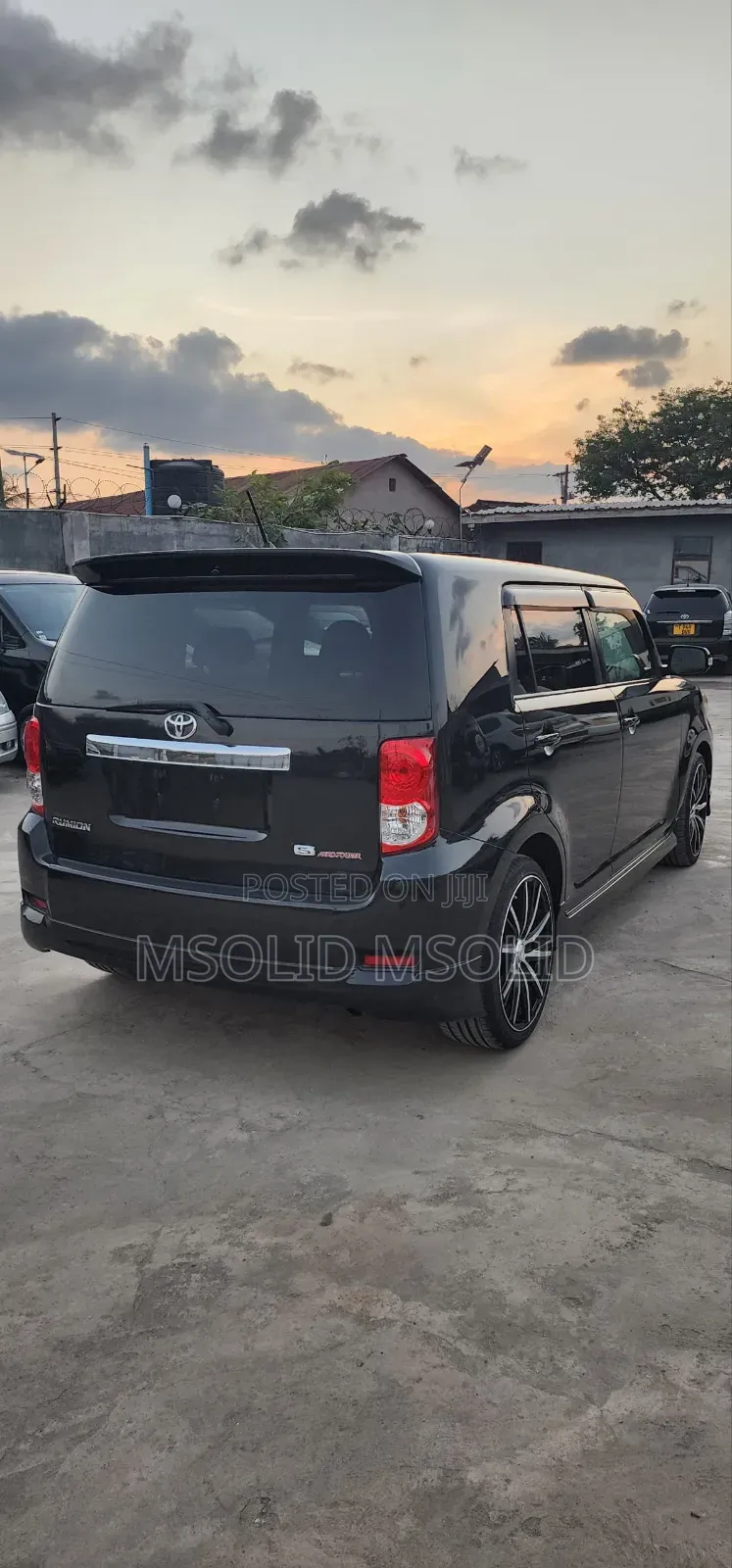 Toyota Corolla Rumion 2011 Black