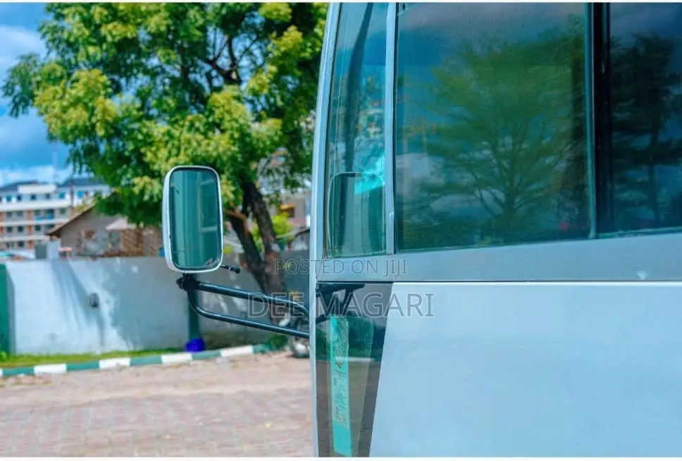Nissan Civilian 2003 White