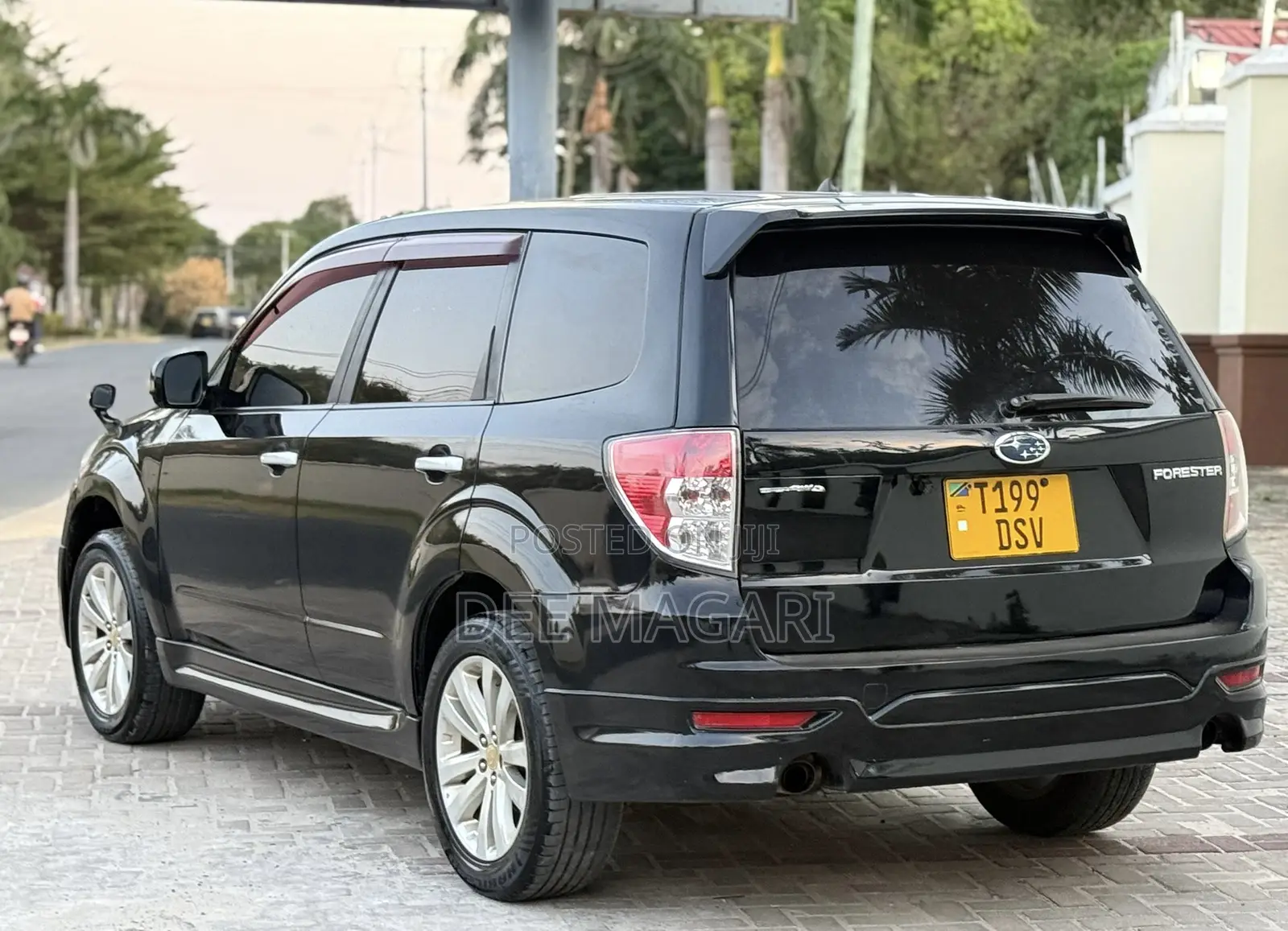 Subaru Forester 2011 Black