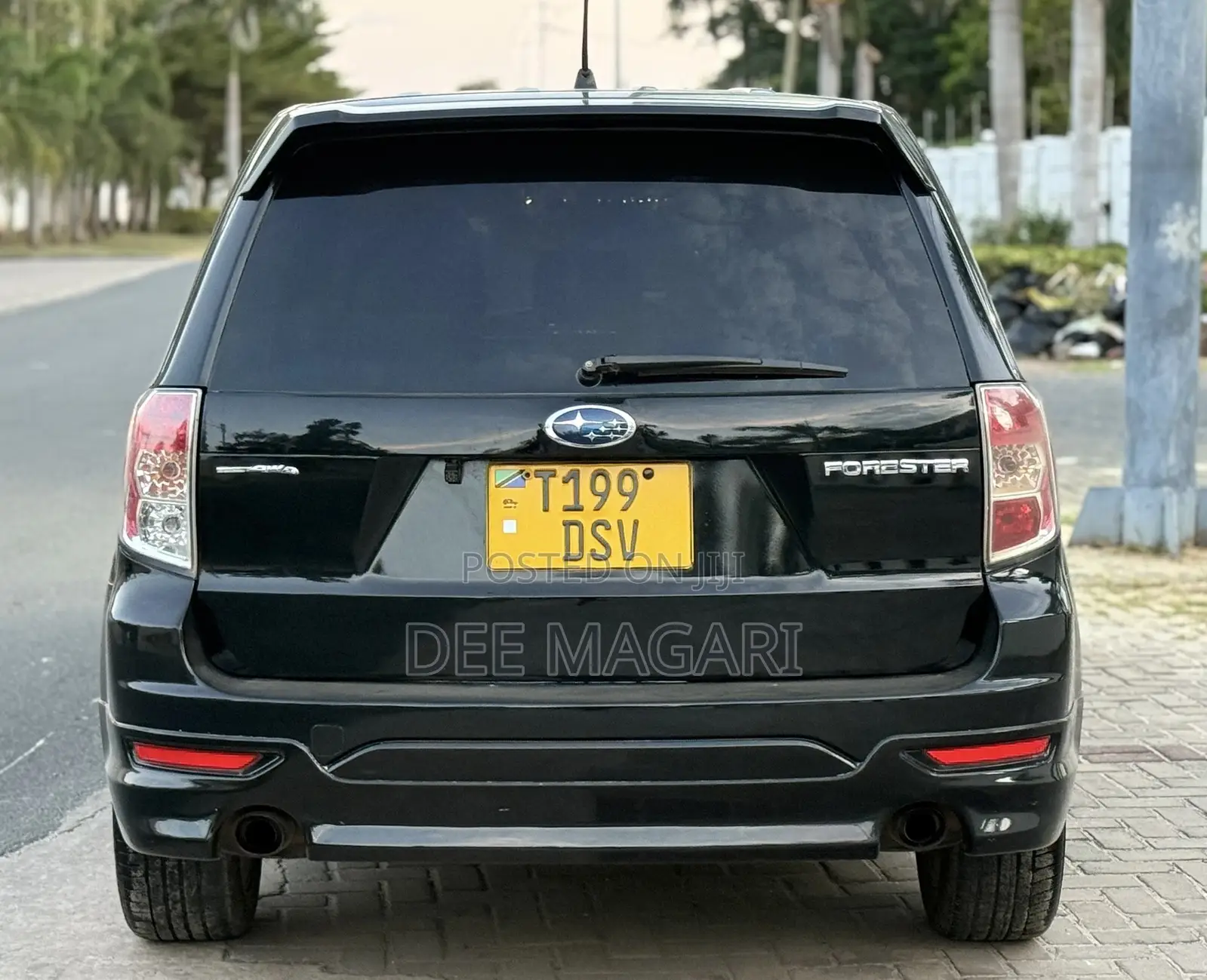 Subaru Forester 2011 Black