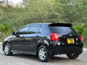 Toyota Corolla RunX 2005 Black