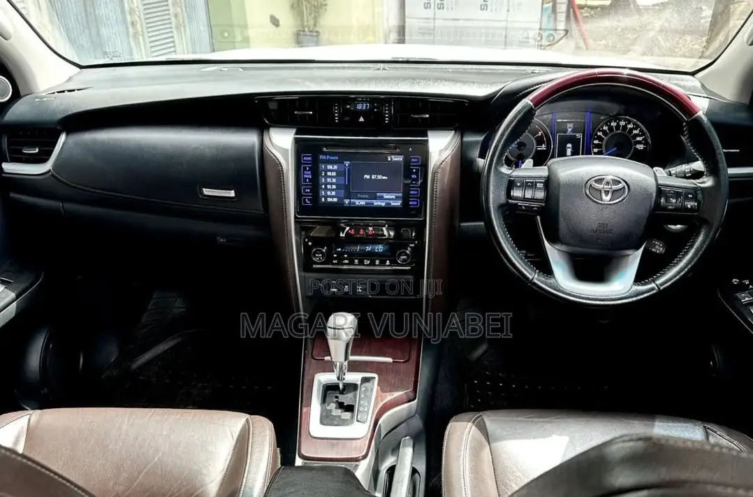 Toyota Fortuner 2018 Off white