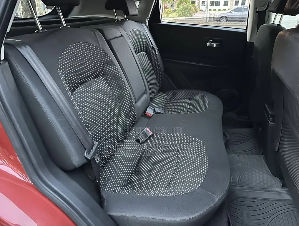 Nissan Dualis 2008 Maroon