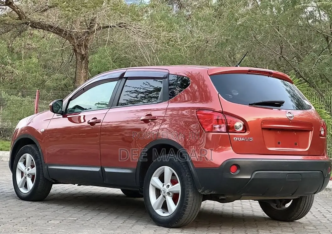 Nissan Dualis 2008 Maroon